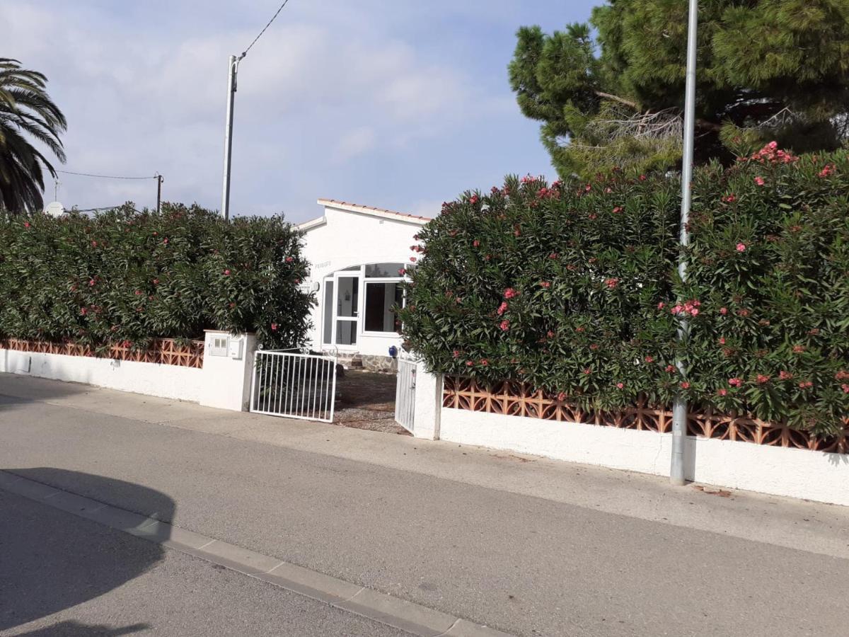 Villa Pordofo 2 Chambres Roses Exterior photo